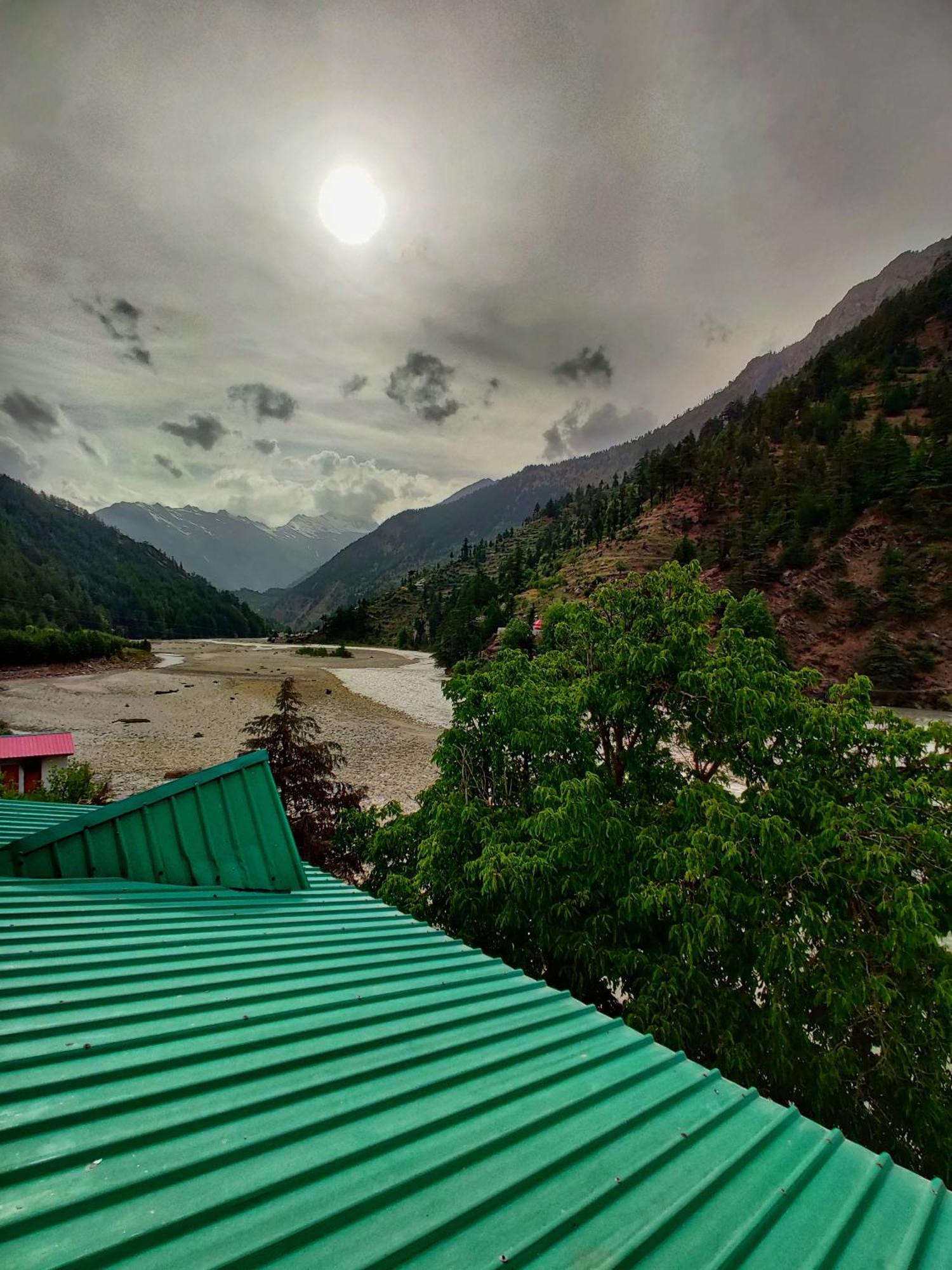Отель Prakriti-The Retreat Harsil Экстерьер фото
